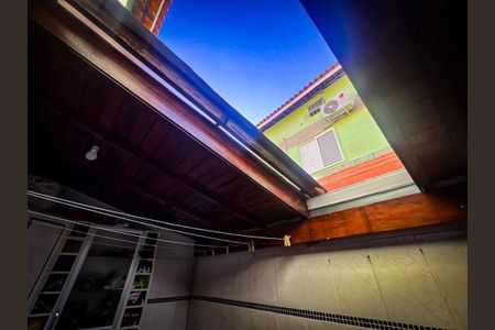 Casa de Condomínio à venda com 2 quartos, 132m² em Vila Metalúrgica, Santo André