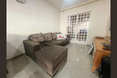 Casa de condomínio à venda com 132m², 2 quartos e 2 vagas