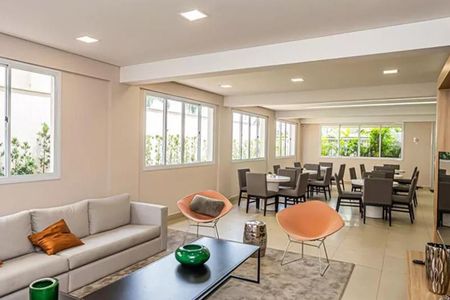 Apartamento à venda com 2 quartos, 64m² em Vila Mangalot, São Paulo