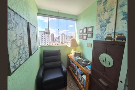 Apartamento à venda com 140m², 4 quartos e 2 vagas