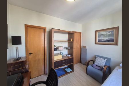 Apartamento à venda com 140m², 4 quartos e 2 vagas