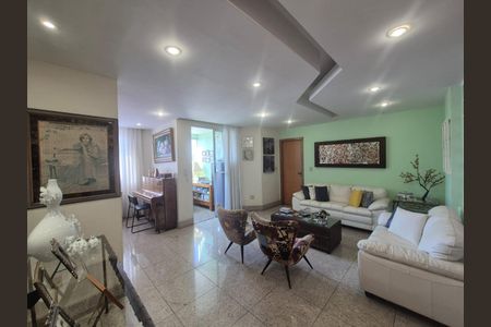 Apartamento à venda com 140m², 4 quartos e 2 vagas