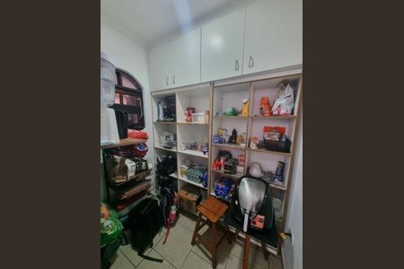 Casa à venda com 2 quartos, 180m² em Interlagos, São Paulo