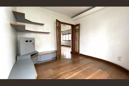 Apartamento à venda com 4 quartos, 253m² em Campo Belo, São Paulo