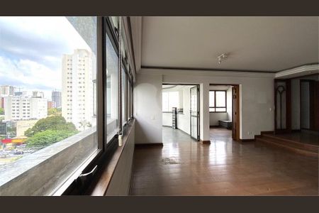 Apartamento à venda com 253m², 4 quartos e 4 vagas
