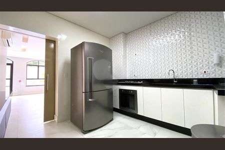 Apartamento à venda com 253m², 4 quartos e 4 vagas