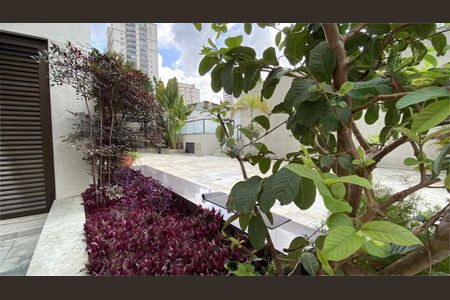 Apartamento à venda com 253m², 4 quartos e 4 vagas