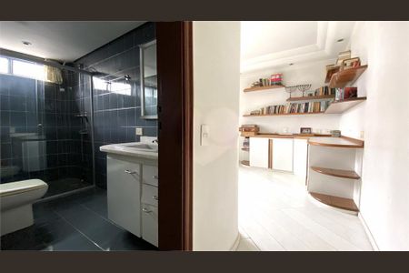 Apartamento à venda com 253m², 4 quartos e 4 vagas