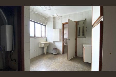 Apartamento à venda com 253m², 4 quartos e 4 vagas