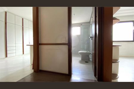 Apartamento à venda com 253m², 4 quartos e 4 vagas