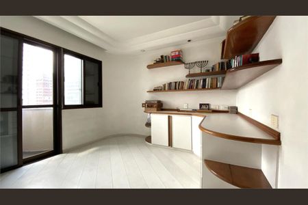 Apartamento à venda com 253m², 4 quartos e 4 vagas