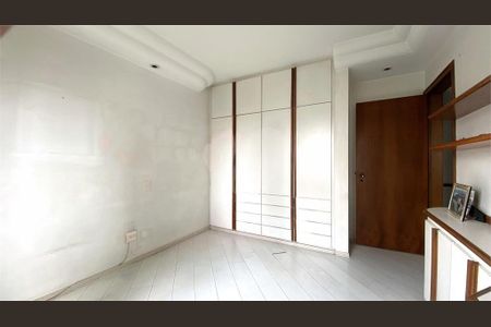 Apartamento à venda com 253m², 4 quartos e 4 vagas