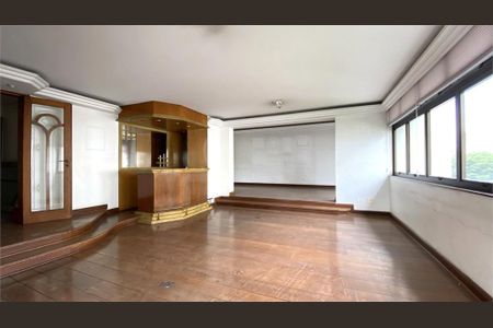 Apartamento à venda com 253m², 4 quartos e 4 vagas