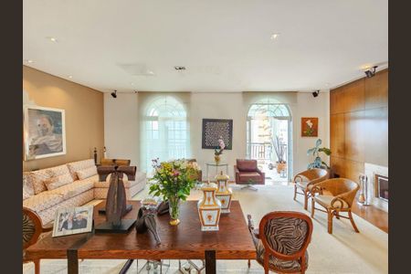 Apartamento à venda com 4 quartos, 226m² em Campo Belo, São Paulo