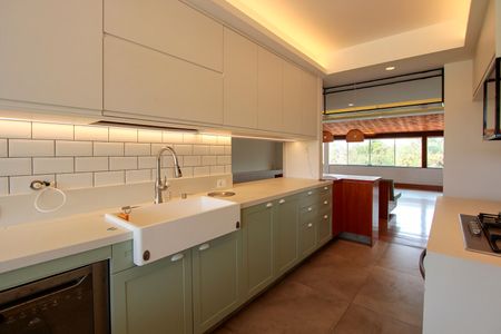 Apartamento à venda com 178m², 4 quartos e 2 vagasCozinha