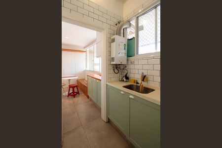 Apartamento à venda com 178m², 4 quartos e 2 vagasÁrea de Serviço