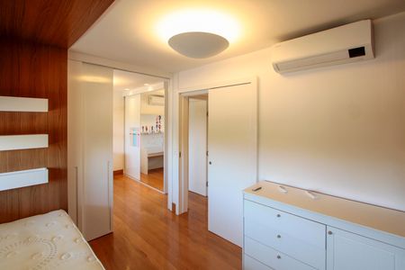 Apartamento à venda com 178m², 4 quartos e 2 vagasQuarto 1