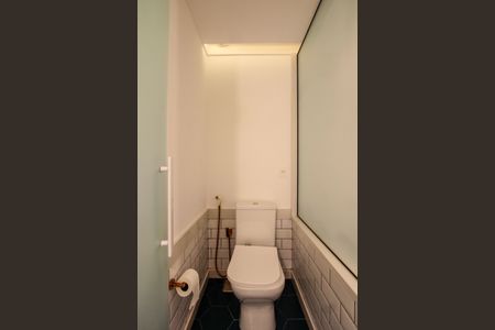 Apartamento à venda com 178m², 4 quartos e 2 vagasBanheiro da Suíte