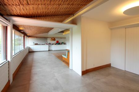 Apartamento à venda com 178m², 4 quartos e 2 vagasEscritório