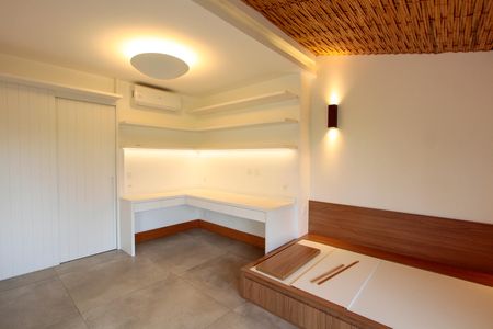 Apartamento à venda com 178m², 4 quartos e 2 vagasEscritório