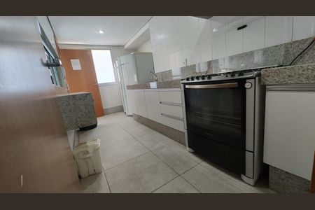 Apartamento à venda com 170m², 3 quartos e 3 vagas