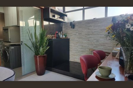 Apartamento à venda com 170m², 3 quartos e 3 vagas
