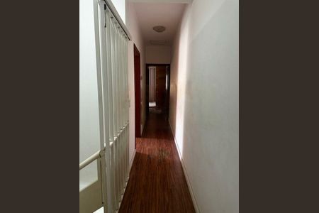 Casa à venda com 198m², 3 quartos e 3 vagas