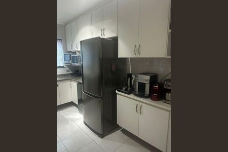 Casa à venda com 198m², 3 quartos e 3 vagas