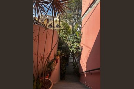 Casa à venda com 198m², 3 quartos e 3 vagas