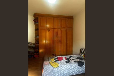 Casa à venda com 198m², 3 quartos e 3 vagas