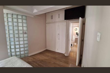 Apartamento à venda com 100m², 2 quartos e sem vaga