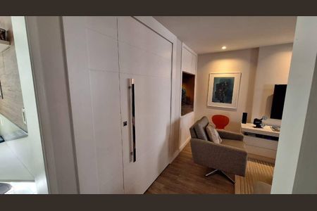 Apartamento à venda com 100m², 2 quartos e sem vaga