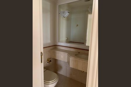 Apartamento à venda com 335m², 4 quartos e 6 vagas