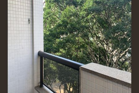 Apartamento à venda com 335m², 4 quartos e 6 vagas
