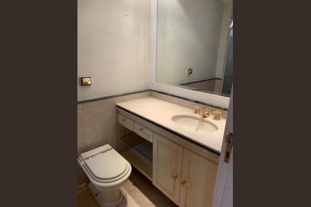 Apartamento à venda com 335m², 4 quartos e 6 vagas