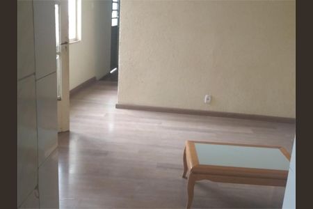 Casa à venda com 6 quartos, 216m² em Jardim Vergueiro (Sacoma), São Paulo