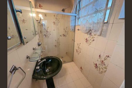 Apartamento à venda com 124m², 3 quartos e 1 vaga