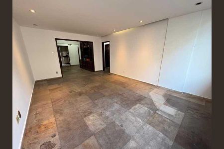 Apartamento à venda com 124m², 3 quartos e 1 vaga