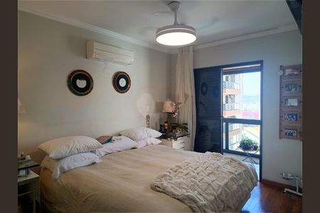 Apartamento à venda com 213m², 3 quartos e 3 vagas