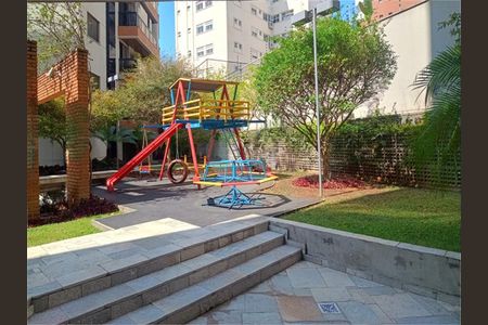 Apartamento à venda com 213m², 3 quartos e 3 vagas