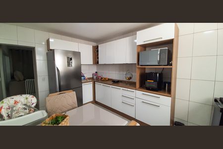 Casa à venda com 150m², 3 quartos e 2 vagasCozinha