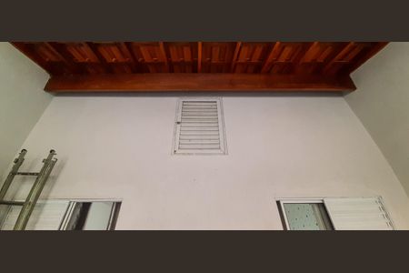 Casa à venda com 150m², 3 quartos e 2 vagasSótão