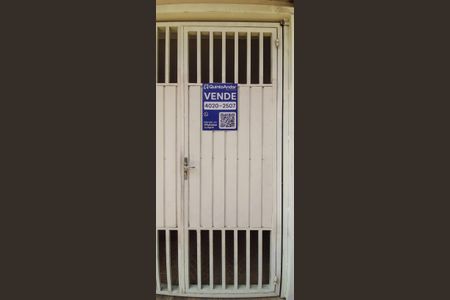 Casa à venda com 150m², 3 quartos e 2 vagasPlaca