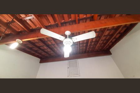 Casa à venda com 150m², 3 quartos e 2 vagasEspaço Gourmet