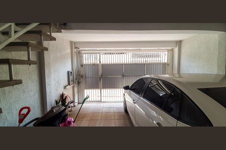 Casa à venda com 150m², 3 quartos e 2 vagasGaragem