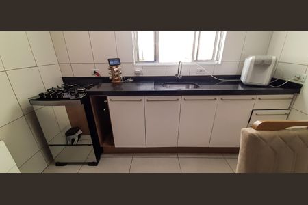 Casa à venda com 150m², 3 quartos e 2 vagasCozinha