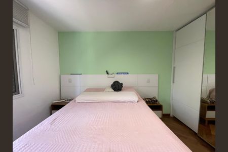 Casa de condomínio à venda com 170m², 3 quartos e 2 vagas Casa de condomínio à venda com 170m², 3 quartos e 2 vagasSuíte