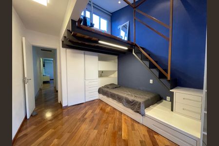 Casa de condomínio à venda com 170m², 3 quartos e 2 vagas Casa de condomínio à venda com 170m², 3 quartos e 2 vagasQuarto