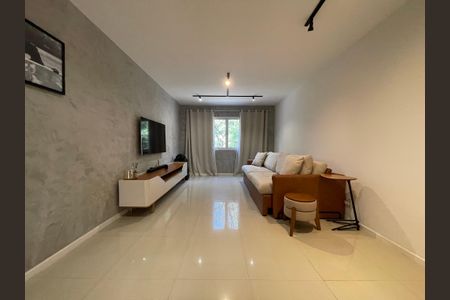 Sala de casa de condomínio à venda com 3 quartos, 170m² em Vila Antonio, São Paulo