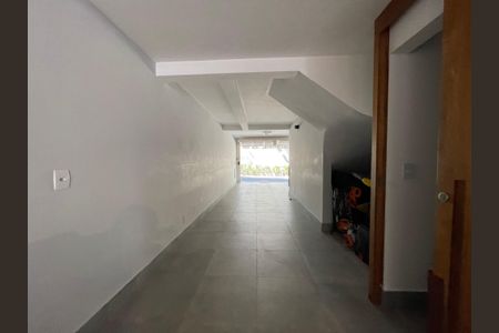 Casa de condomínio à venda com 170m², 3 quartos e 2 vagas Casa de condomínio à venda com 170m², 3 quartos e 2 vagasGaragem